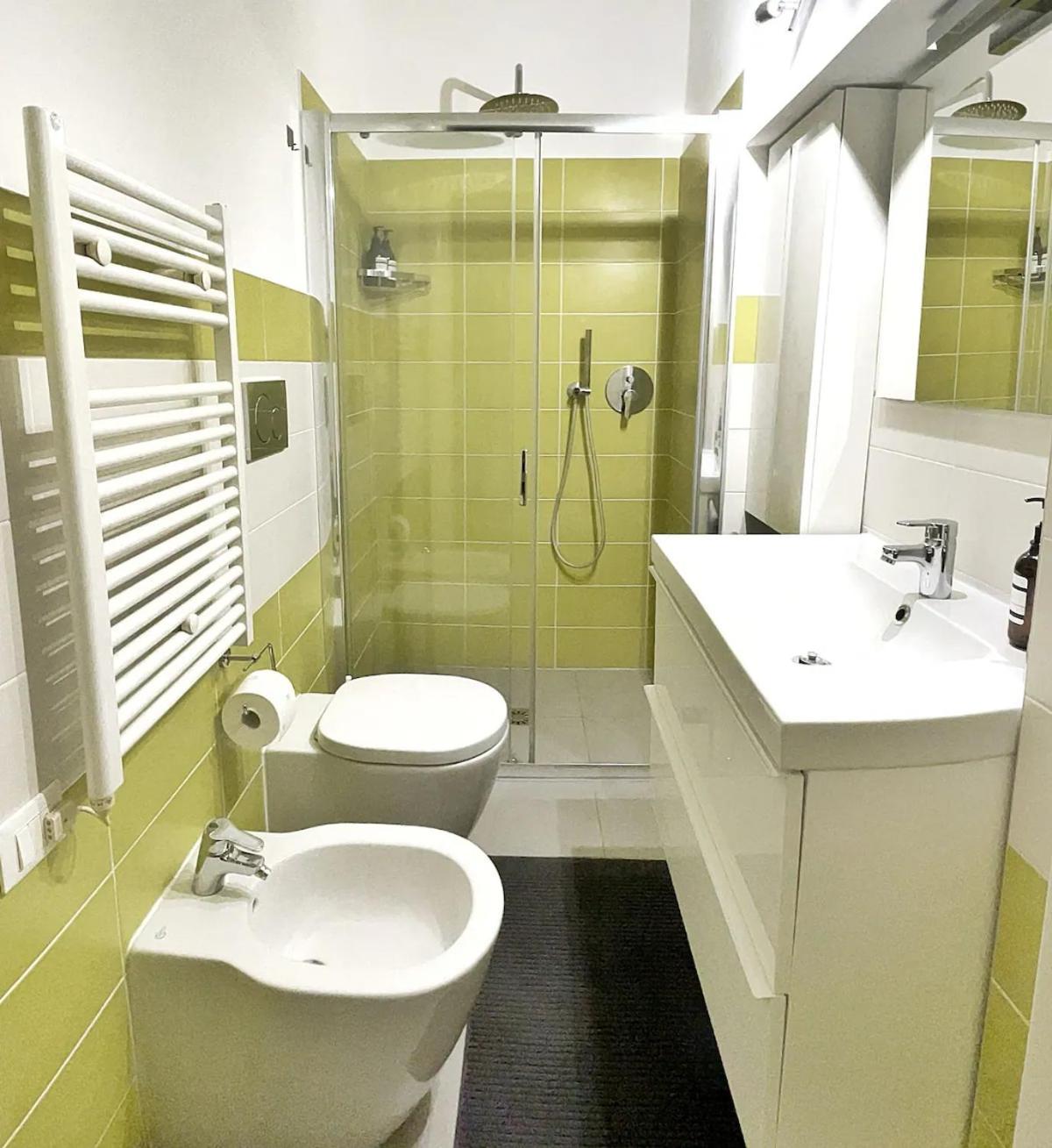 Ampio E Accogliente Bilocale - Fara 1, Porta Nuova Apartman Milánó Kültér fotó